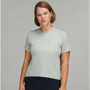 lululemon athletica Green Fitted Short Sleeve Tee